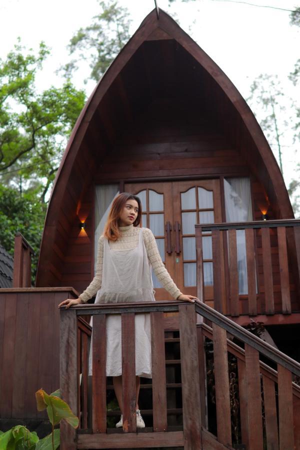 Welirang Forest Pacet Villa Mojokerto Ngoại thất bức ảnh